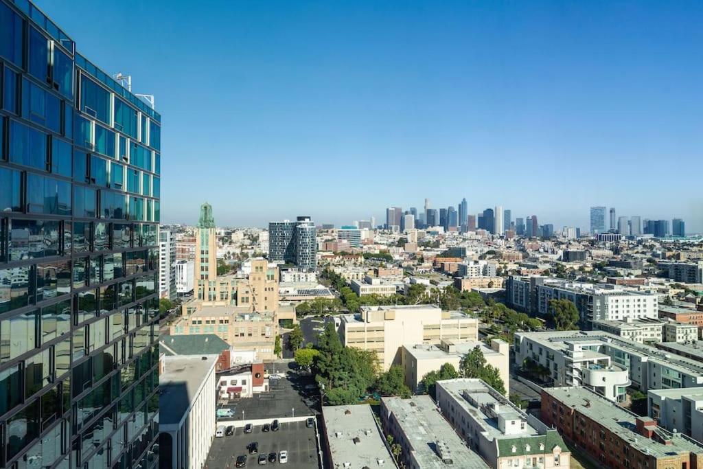 Апартаменты Lovely Upscale High Rise Private Parking & Pool Лос-Анджелес Экстерьер фото